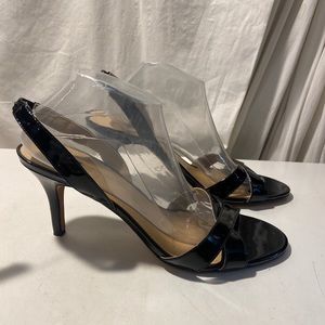 - GILI black patent leather cross cross strap sandals 2” heels size 11 NWT